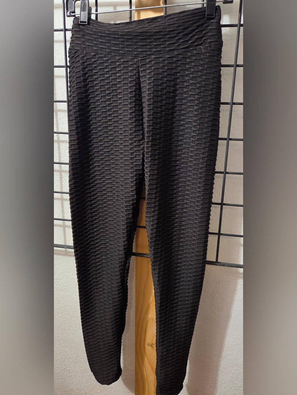 Men's Textured Black Pants